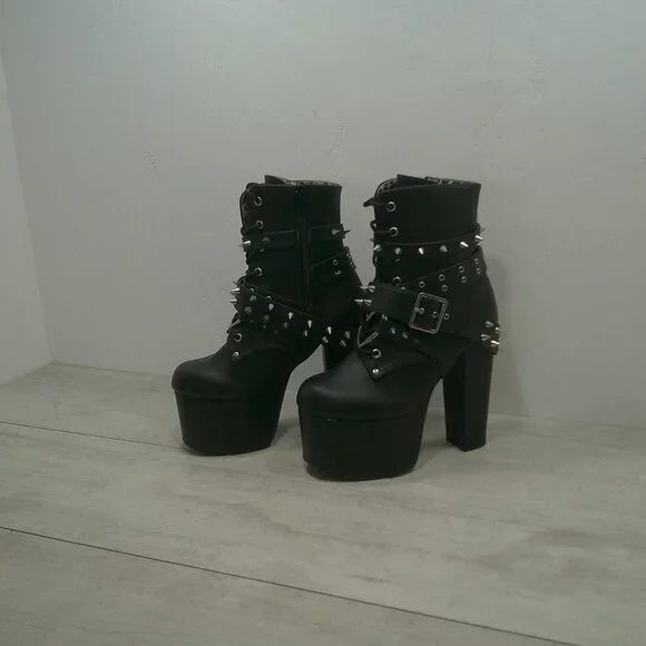 Demonia Torment-700 Black Platform Studded Goth Punk Grunge Ankle Boots Size 7 - Picture 12 of 13